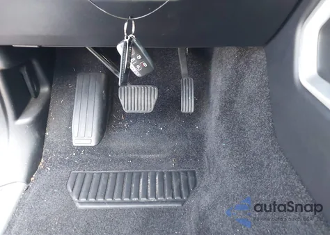 2016 Land Rover Range Rover 3.0L V6 Turbocharged Diesel Hse Td6 z USA, uszkodzony, nr VIN SALGS2KF8GA294976